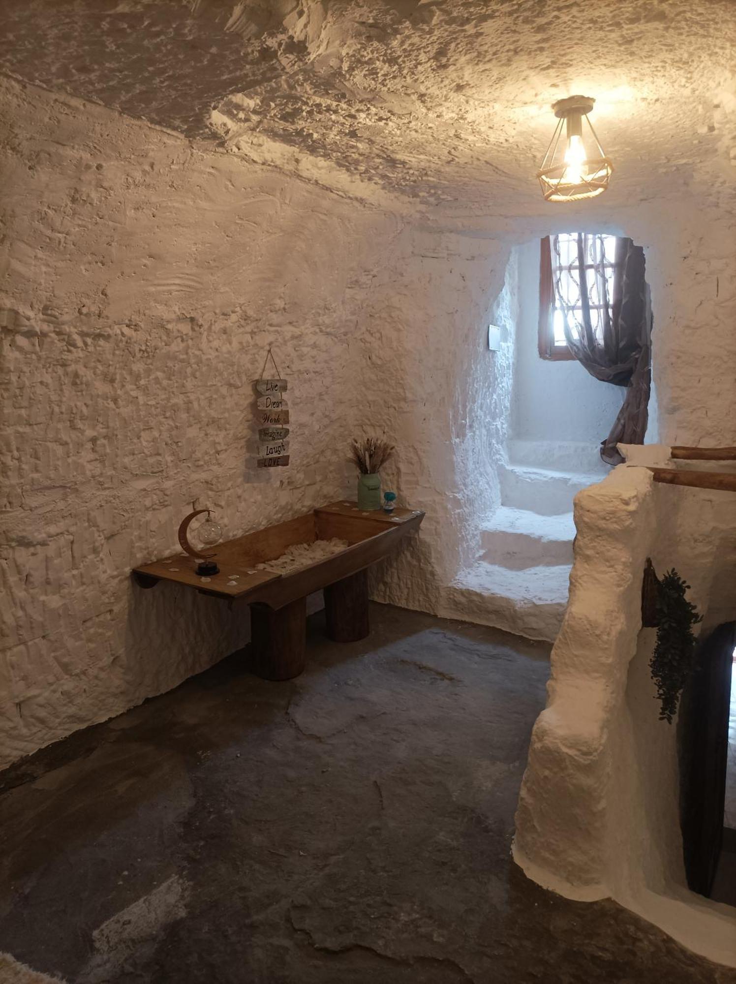 Cueva La Trapera Guest House Benamaurel Eksteriør bilde